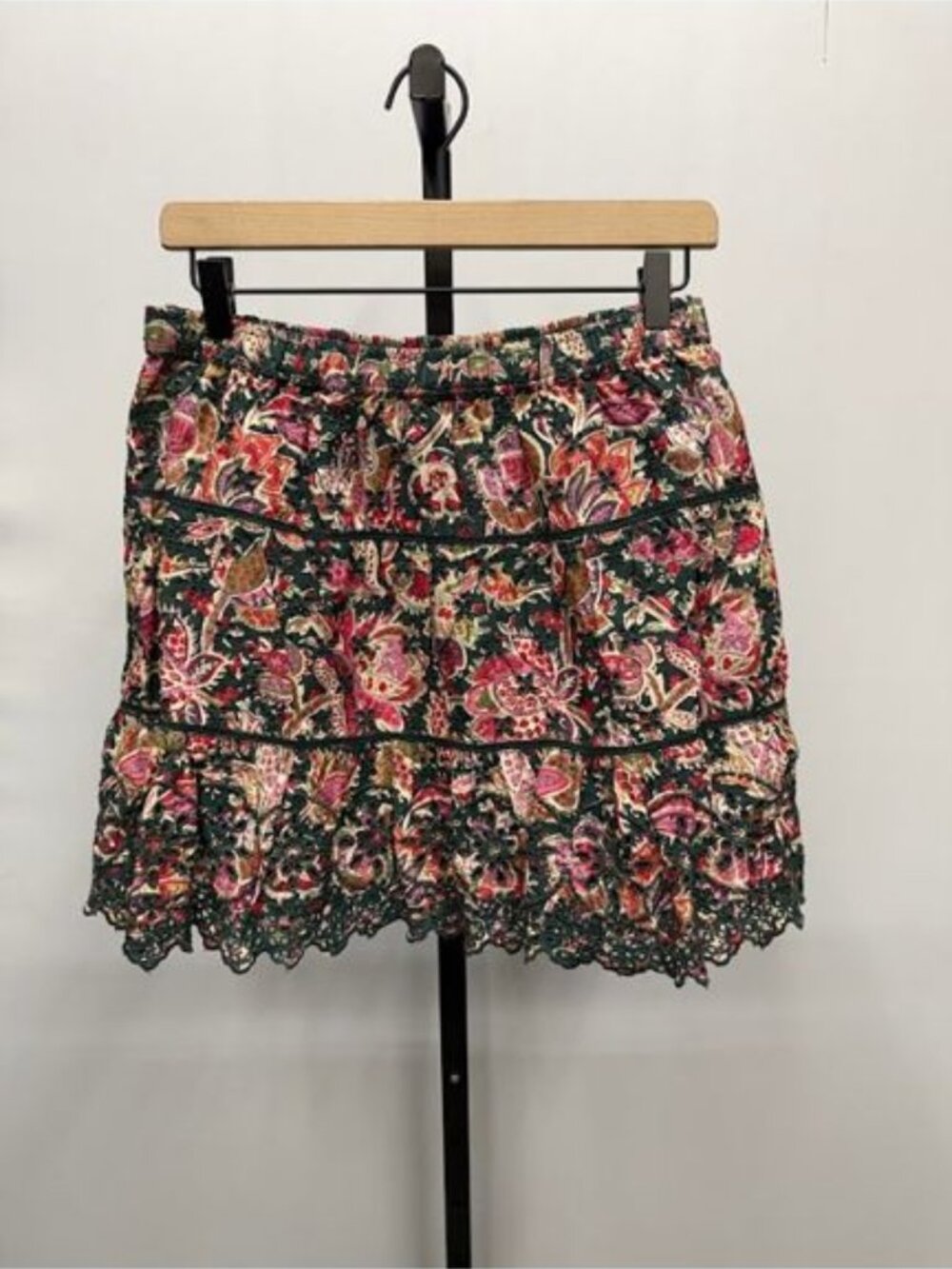 Jennifer & Grace Cotton Tiered Floral Mini Skirt with Lace Trim